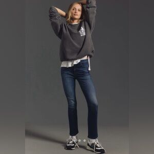 Mother mid rise Dazzler straight leg stretch dark wash jeans in size 31